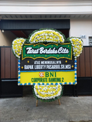 Papan Bunga Duka di Tauno